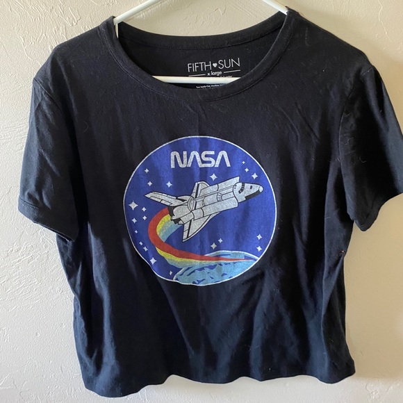 T-shirt - Picture 1 of 3